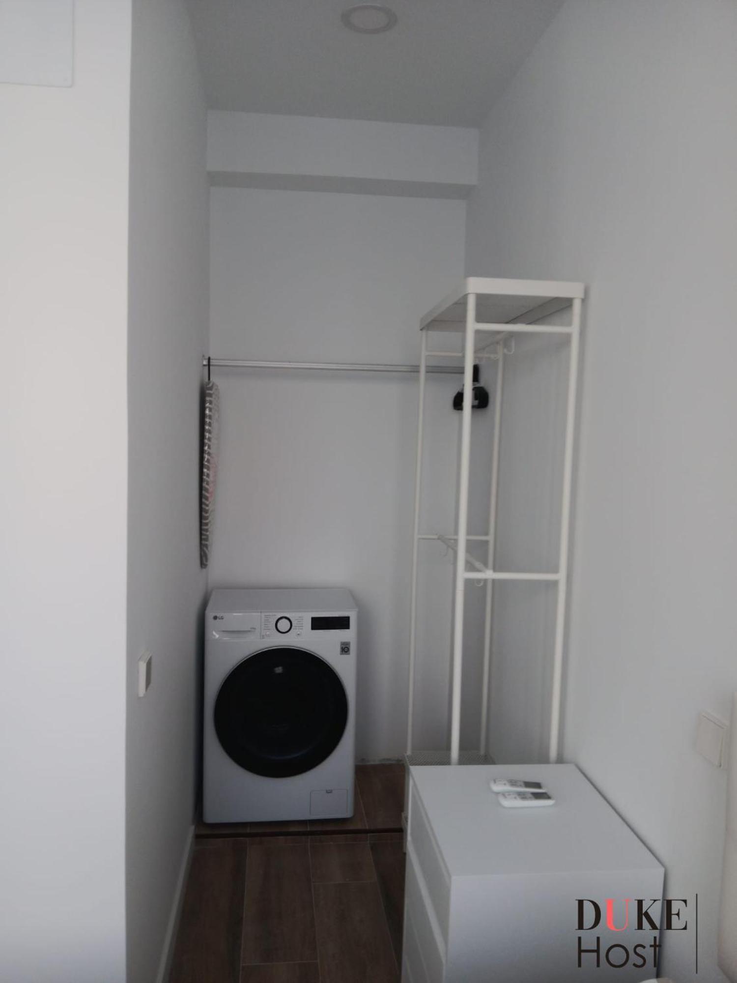 Francos Rodriguez1 Apartments Madrid Exterior photo